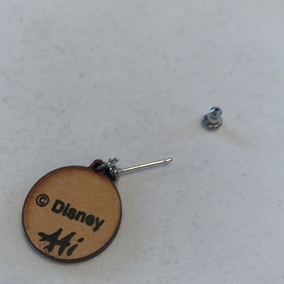 AAi 101 Dalmatians Surgical Steel Post Earrings - Picture 4 of 8